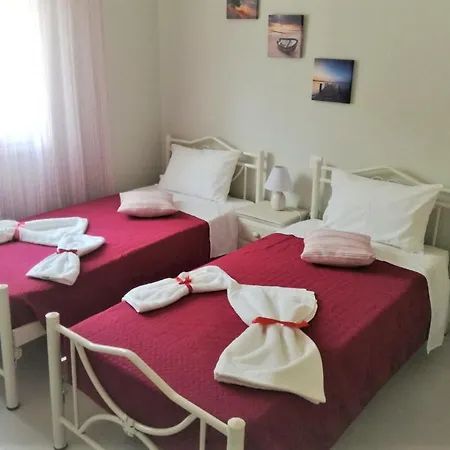 Holiday home Nonnas House Sinarades